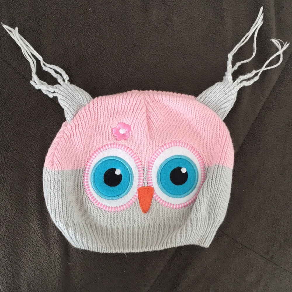 Baby girl winter hat 6-12 months.